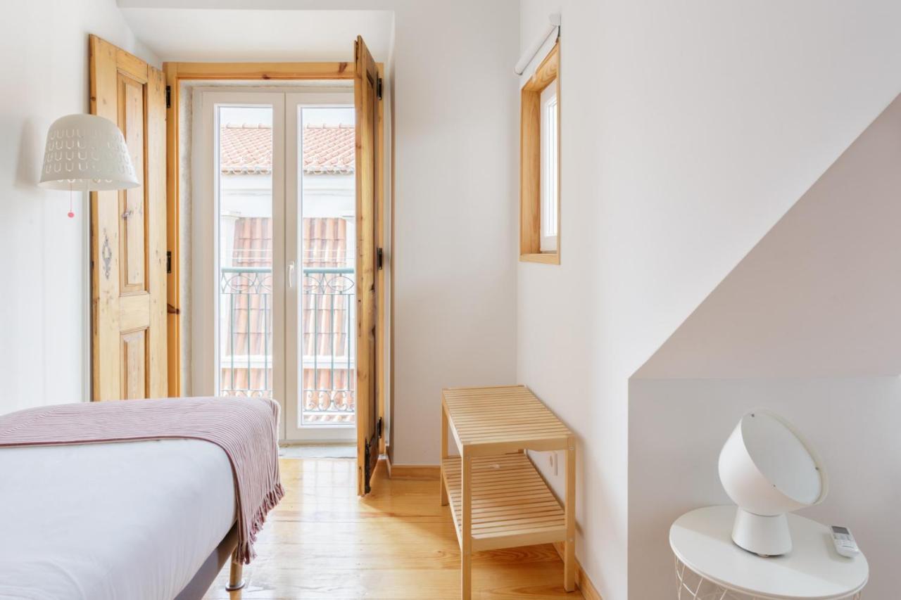 Amazing Rooftop Terrace With River And Historic City View 4 Bedrooms 4 Bathrooms Ac 19Th Century Building Chiado Lissabon Exterior foto