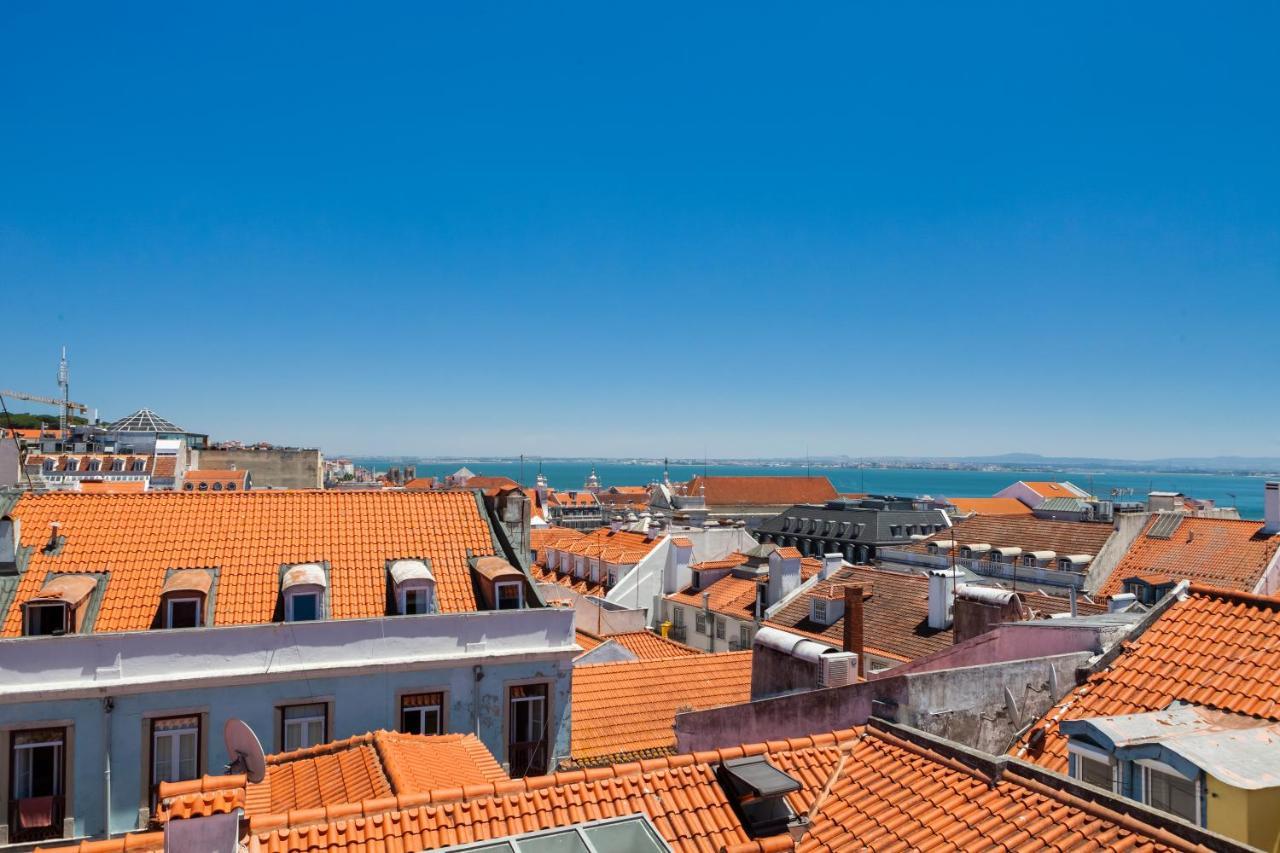 Amazing Rooftop Terrace With River And Historic City View 4 Bedrooms 4 Bathrooms Ac 19Th Century Building Chiado Lissabon Exterior foto